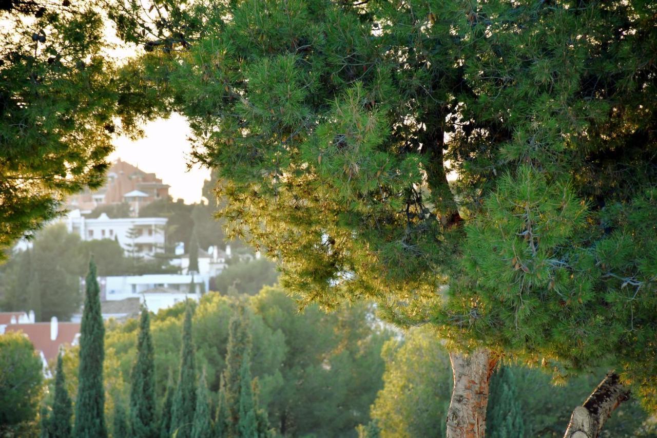 Yellow Jasper - Gemstone Getaway Marbella Exterior photo