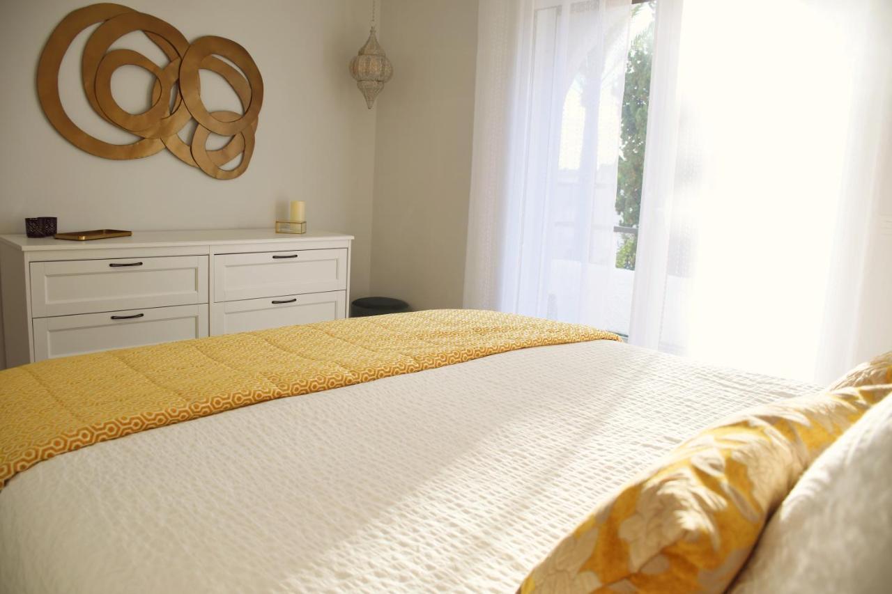 Yellow Jasper - Gemstone Getaway Marbella Exterior photo